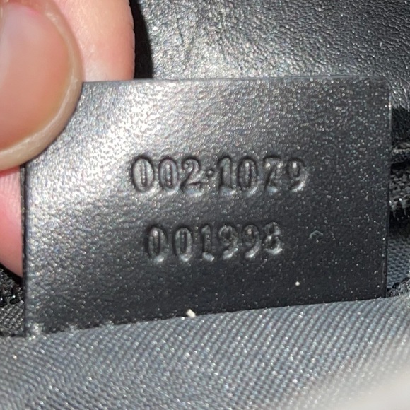 Authentic/Vintage Gucci Black fabric bucket bag - Picture 2 of 9